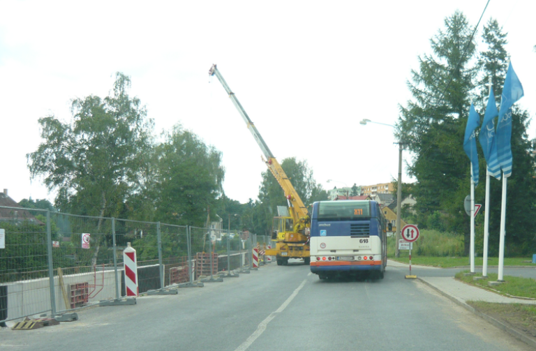 Tanvaldská ulice ve Vratislavicích bude ze soboty na neděli úplně uzavřena